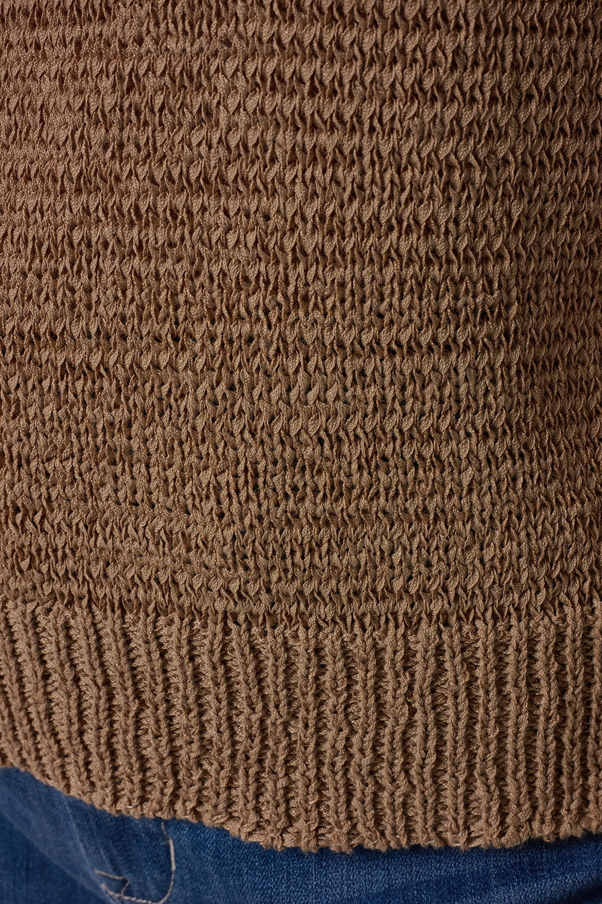 SLEEVELESS POLO SWEATER