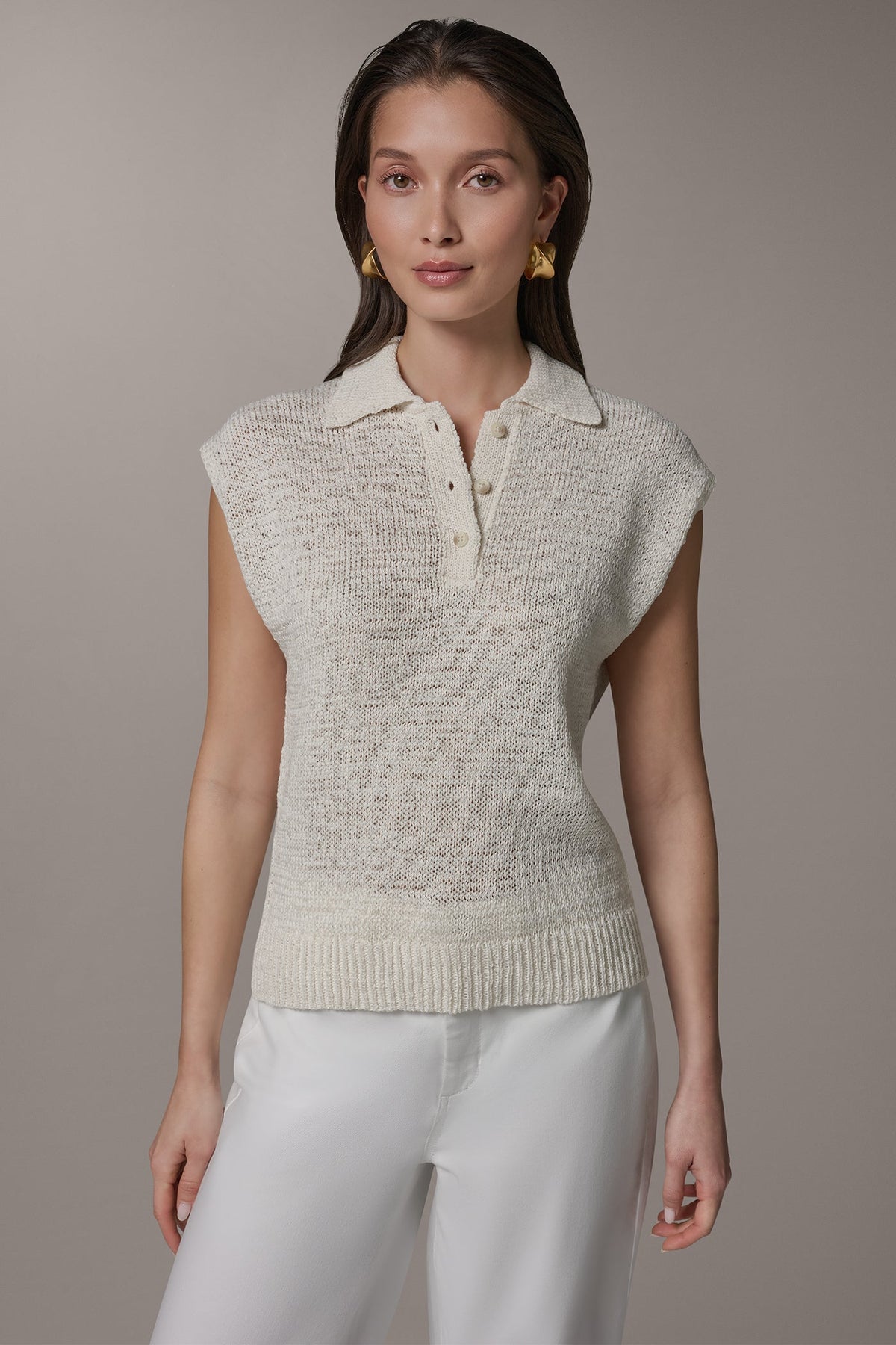 SLEEVELESS POLO SWEATER