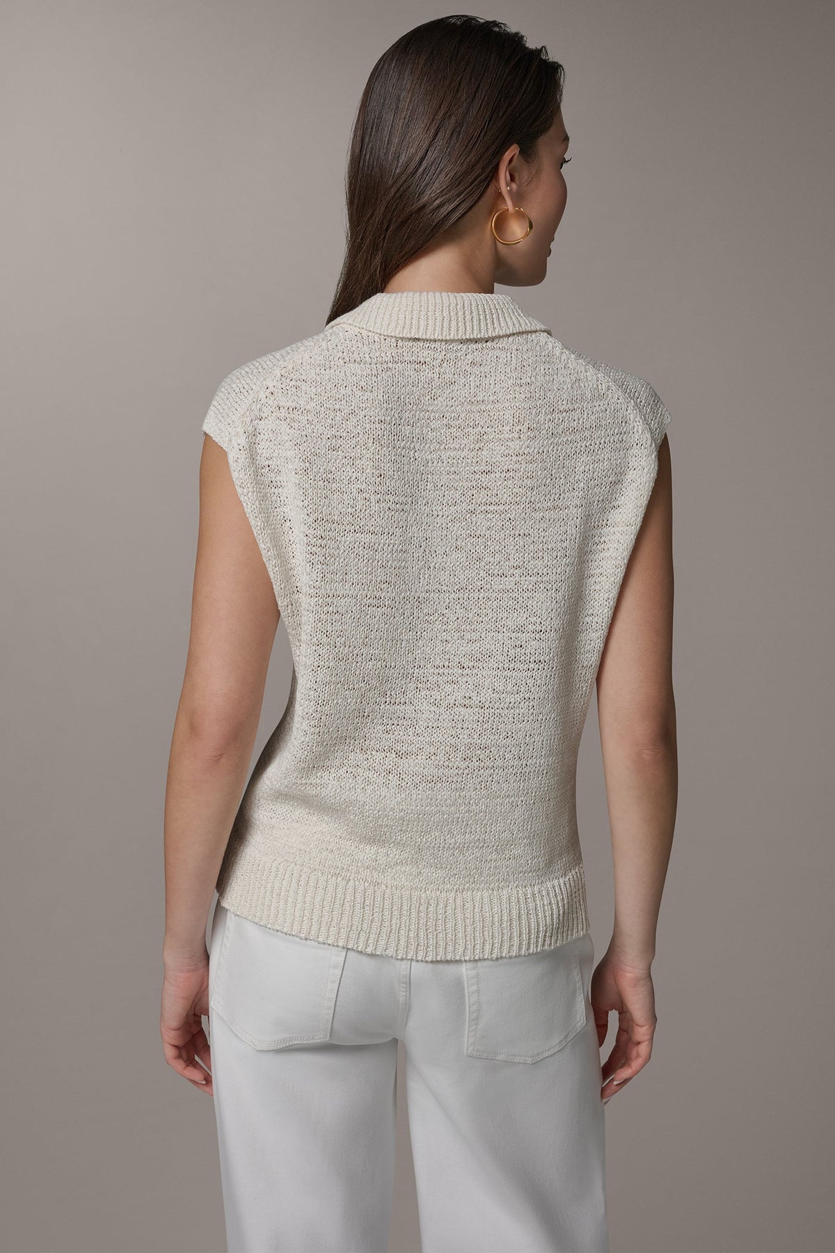 SLEEVELESS POLO SWEATER
