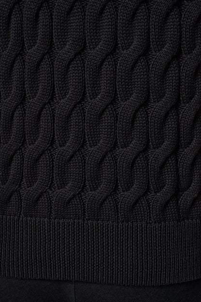 SLEEVELESS CABLE KNIT VEST
