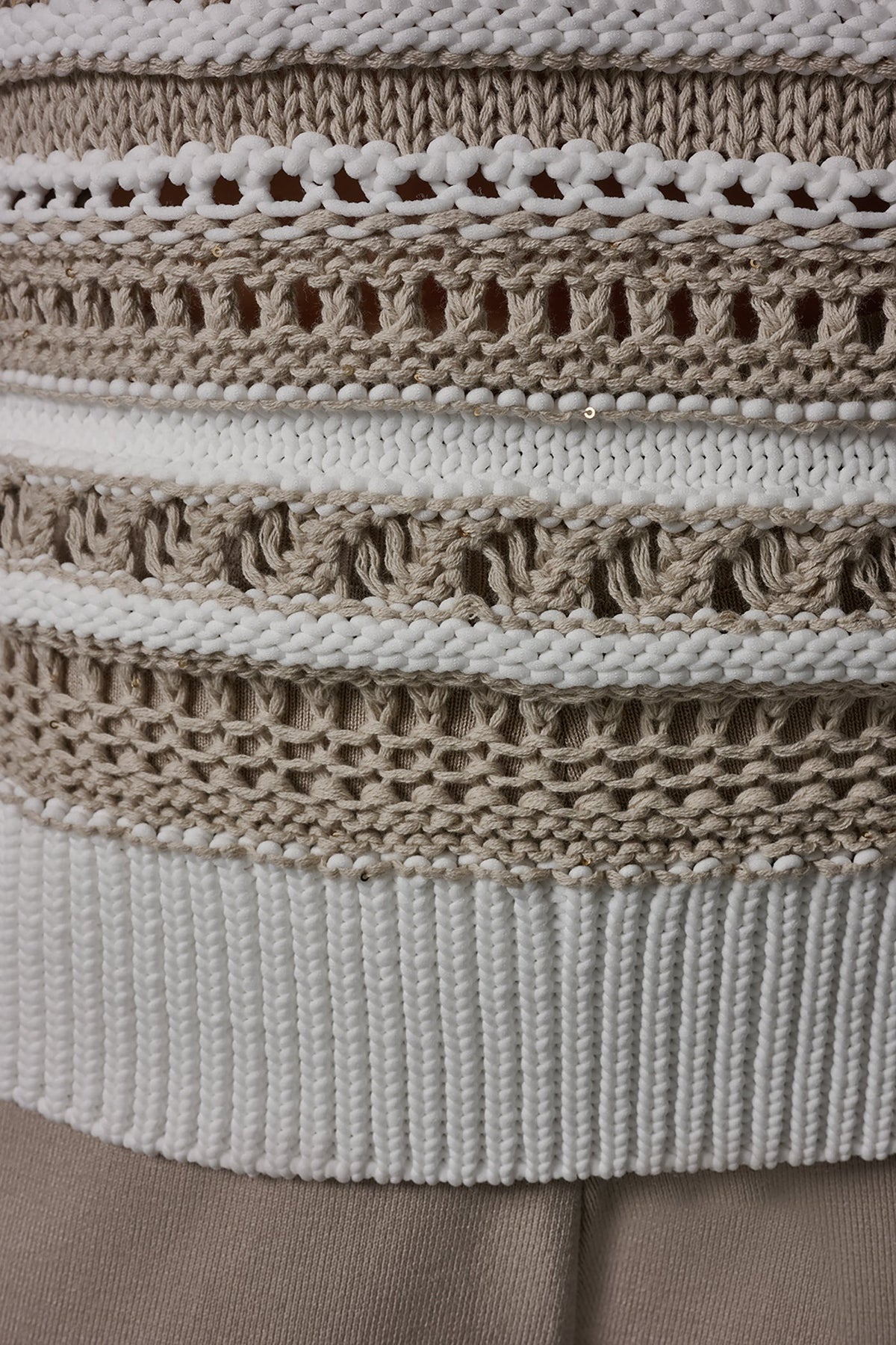 SLEEVELESS STRIPE FRINGE SEQUIN SWEATER