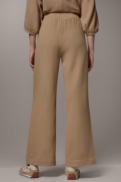MID-RISE STRAIGHT-LEG PANT