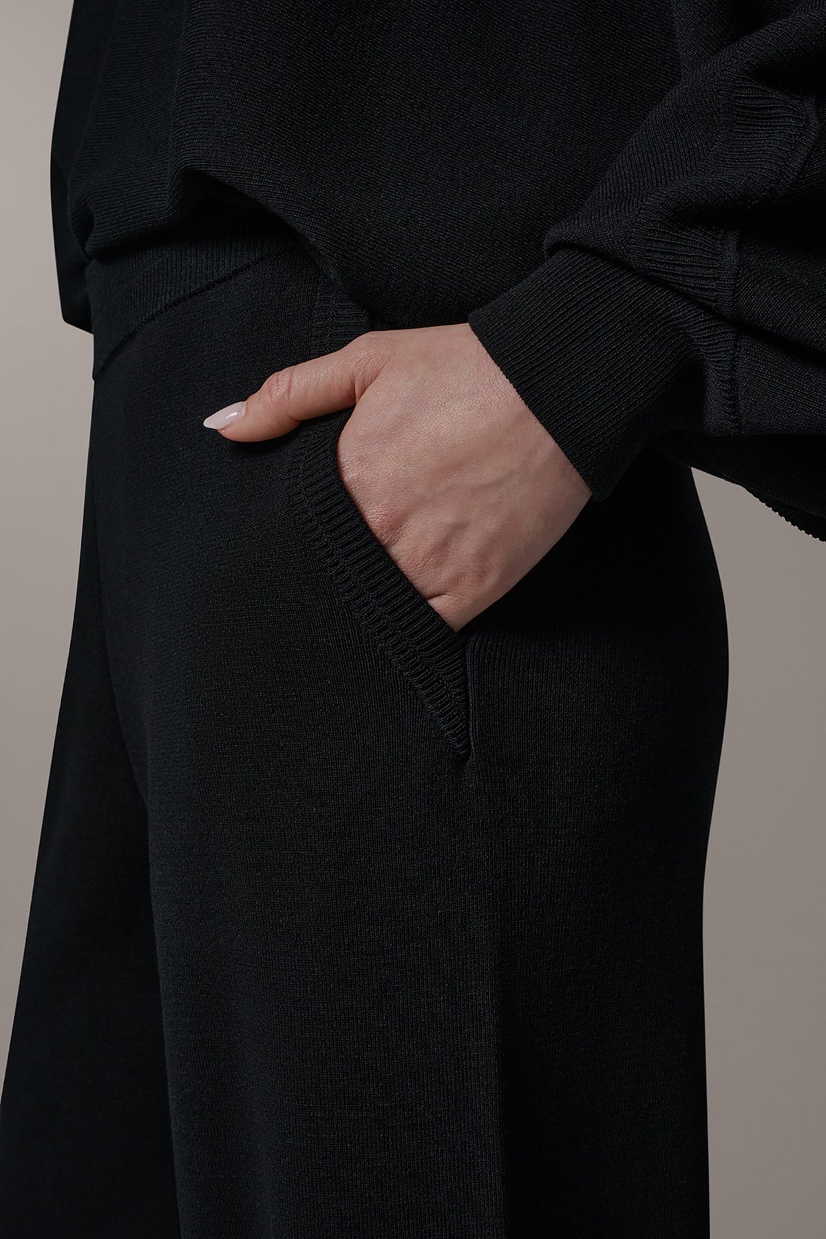 PULL ON PANT