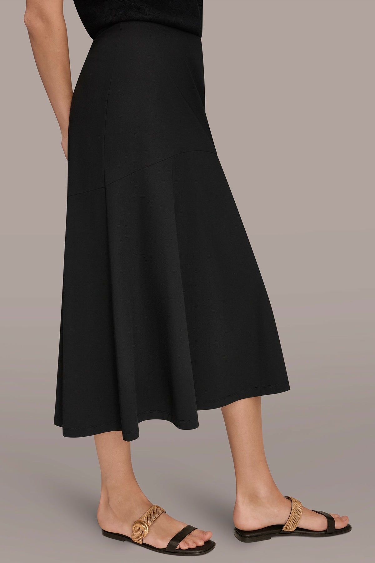 THE MODERN TRAVEL MIDI HI-LOW TRUMPET SKIRT