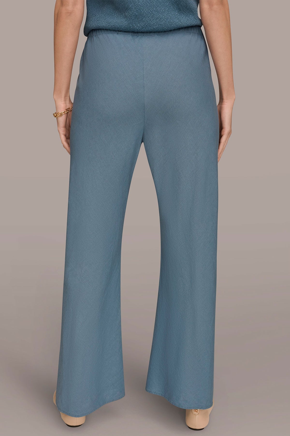 MID-RISE RELAXED ANKLE PANT