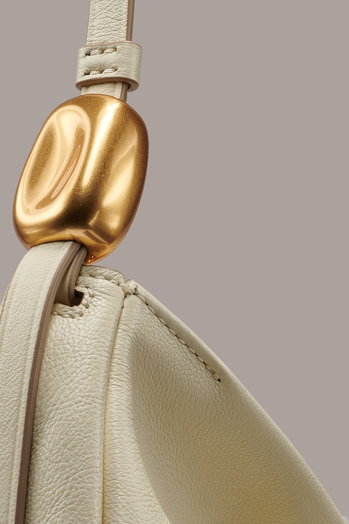 VELVET LARGE SHOULDER BAG