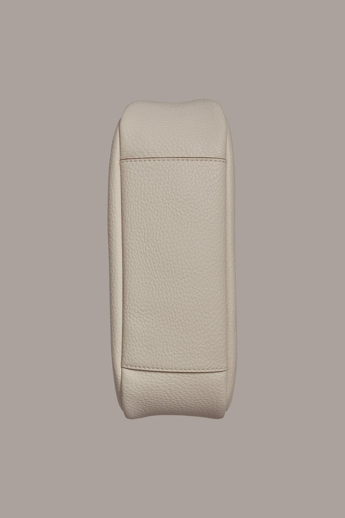 QUOGUE LEATHER SHOULDER BAG