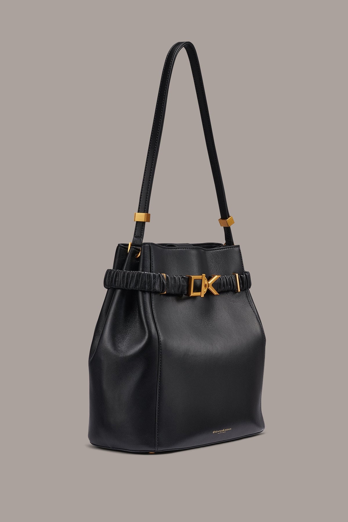 GINGHAM BUCKET BAG