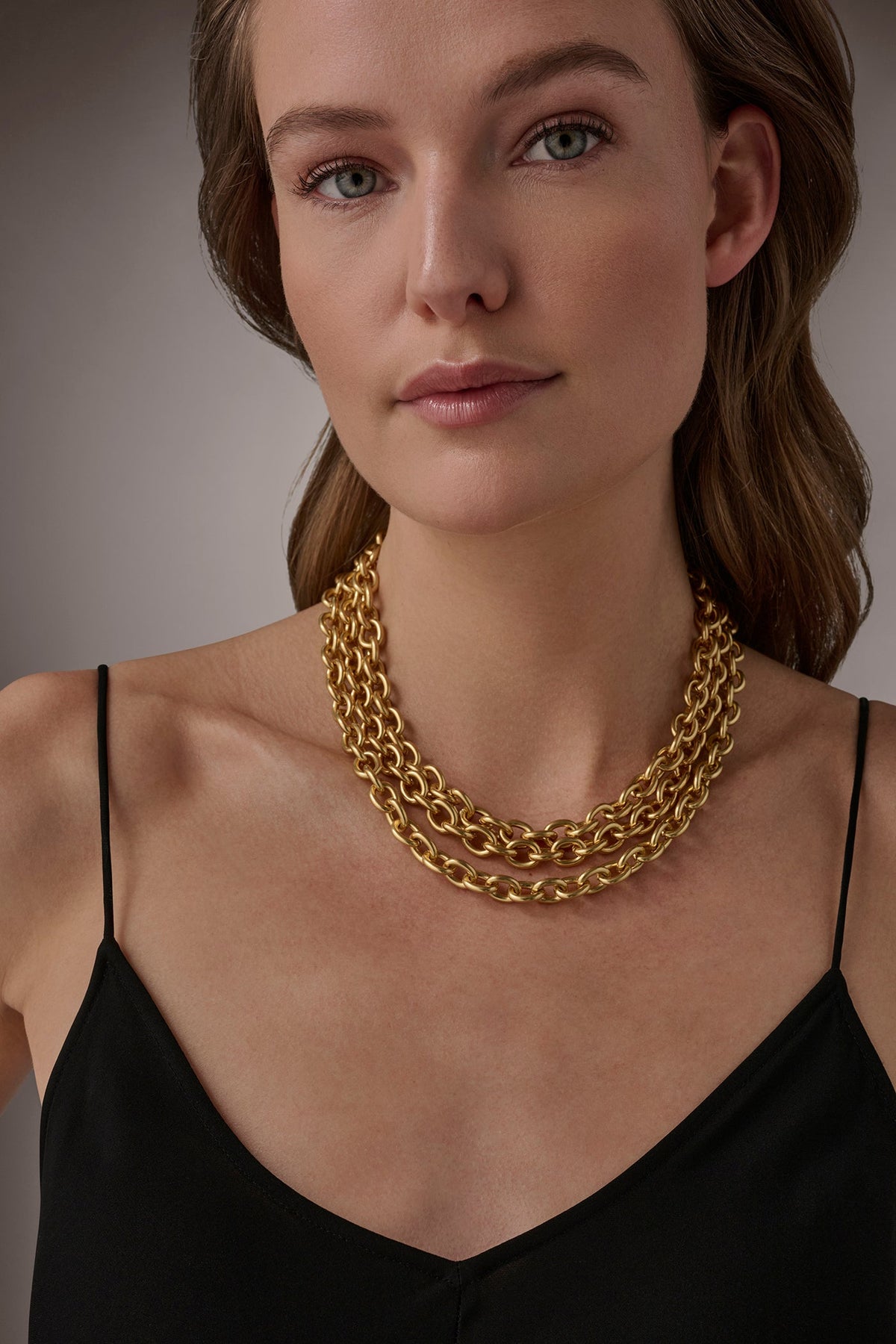 MULTI ROW CHAIN LINK COLLAR NECKLACE