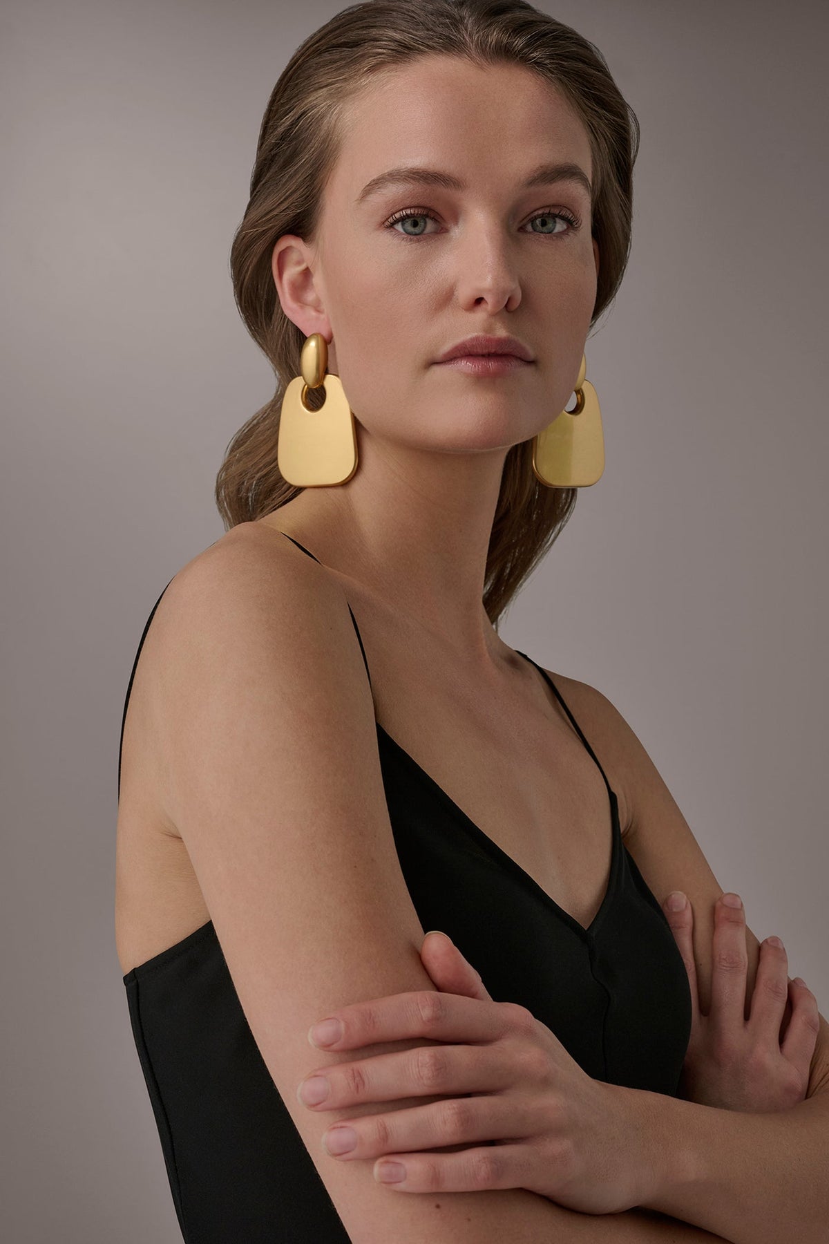 OVERSIZED DOOR KNOCKER WORN GOLD EARRING