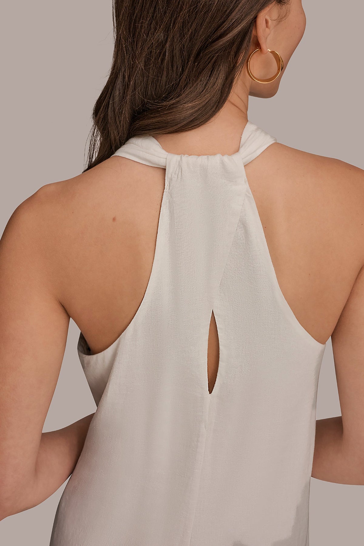 LINEN-BLEND SLEEVELESS OMBRÉ TWIST-BACK MIDI HALTER DRESS