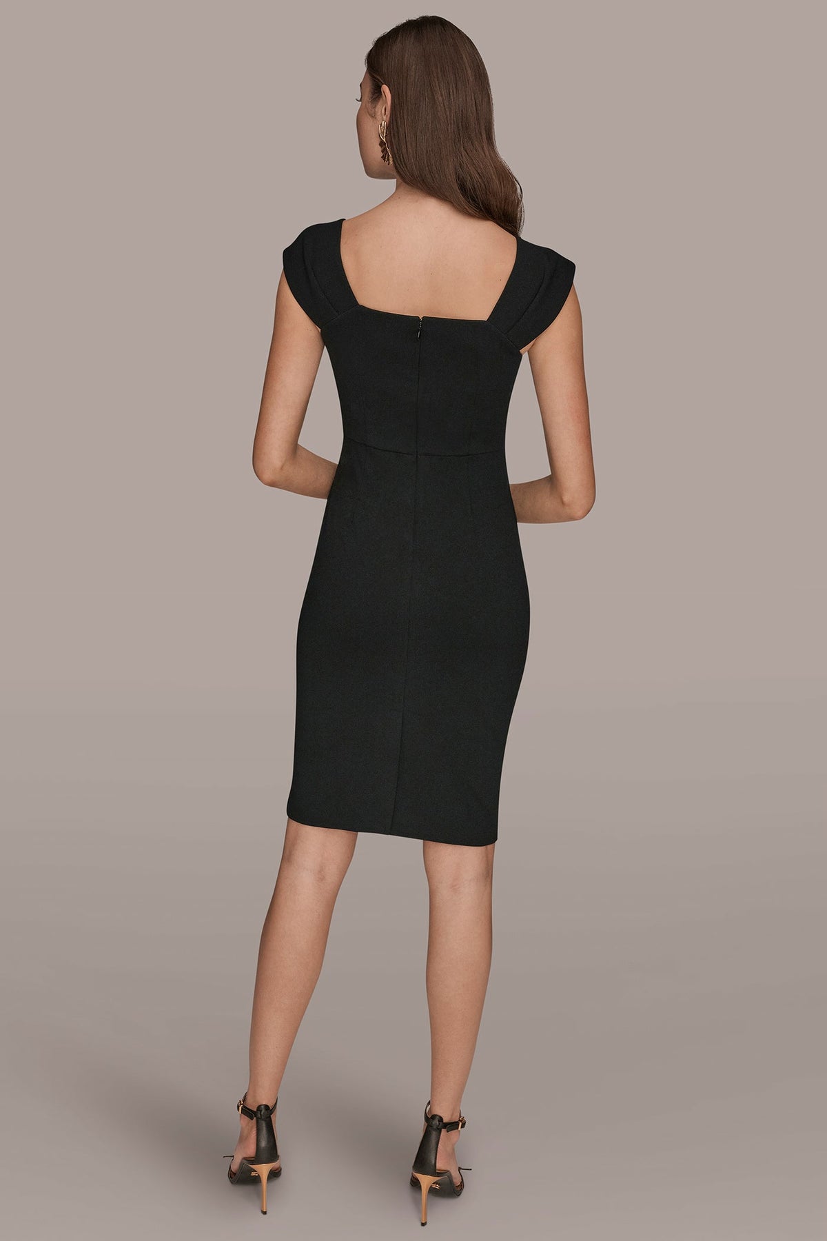 SHORT SLEEVE ASYMMETRIC RUFFLE SHEATH DRESS