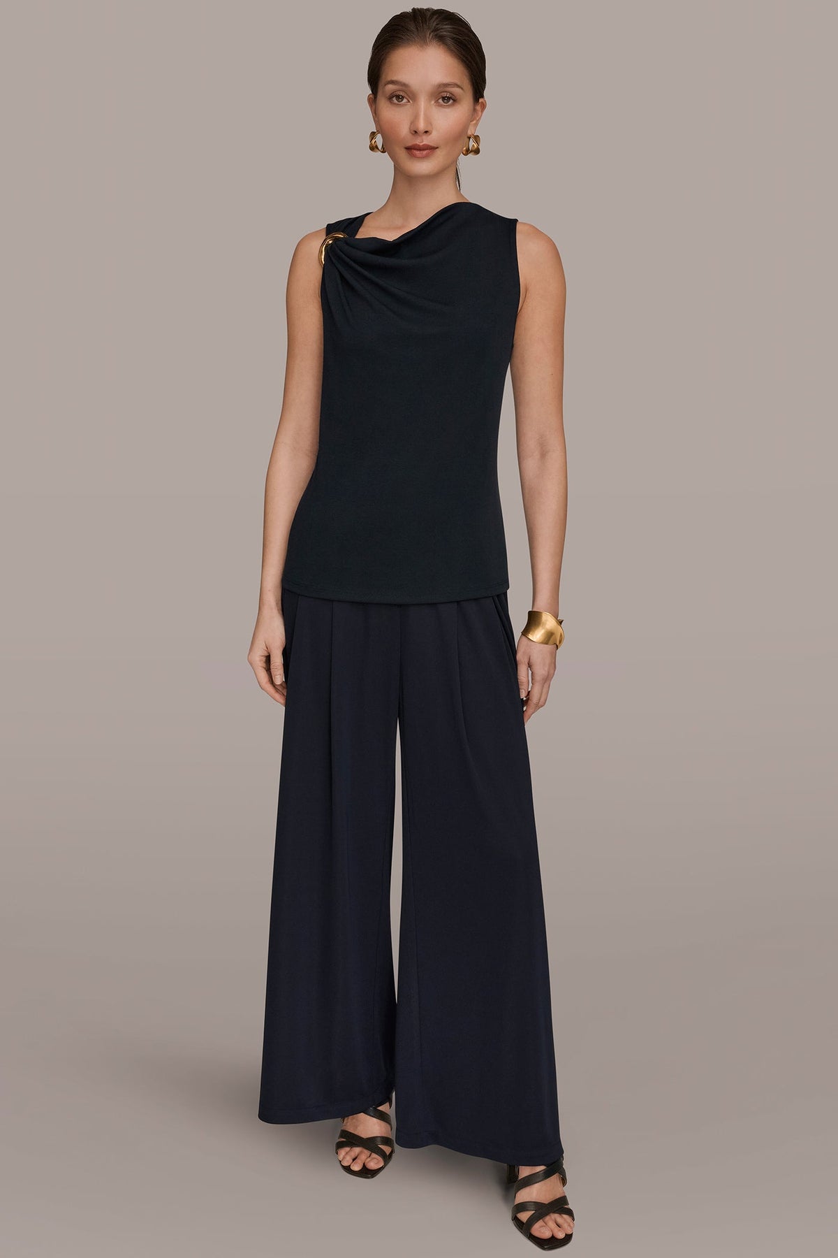ASYMMETRIC BLOUSE