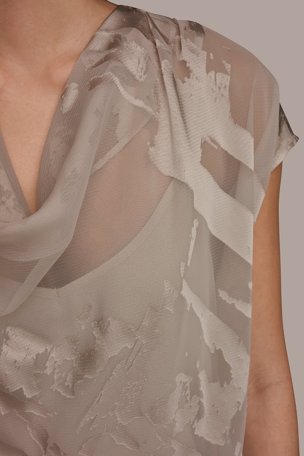 SATIN ABSTRACT BURNOUT TOP