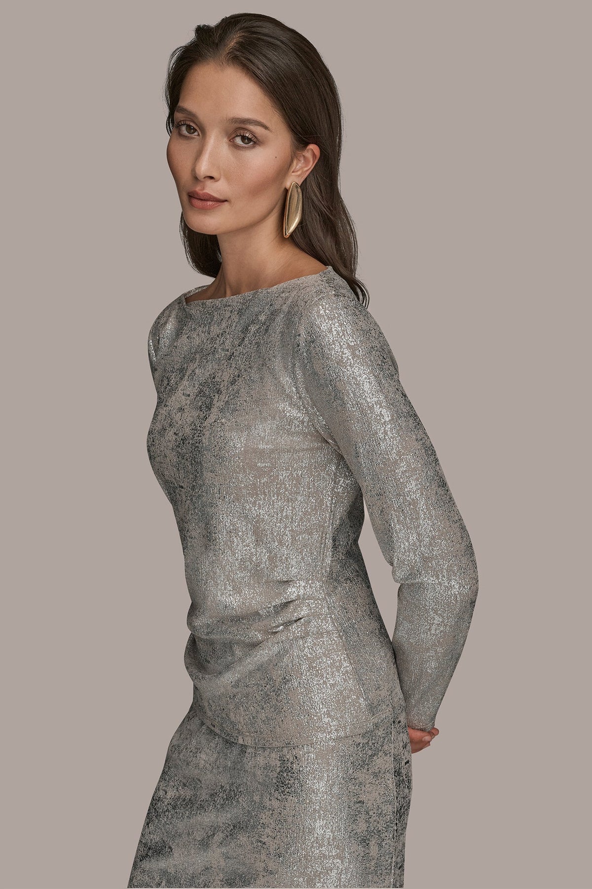LONG SLEEVE FOIL TOP