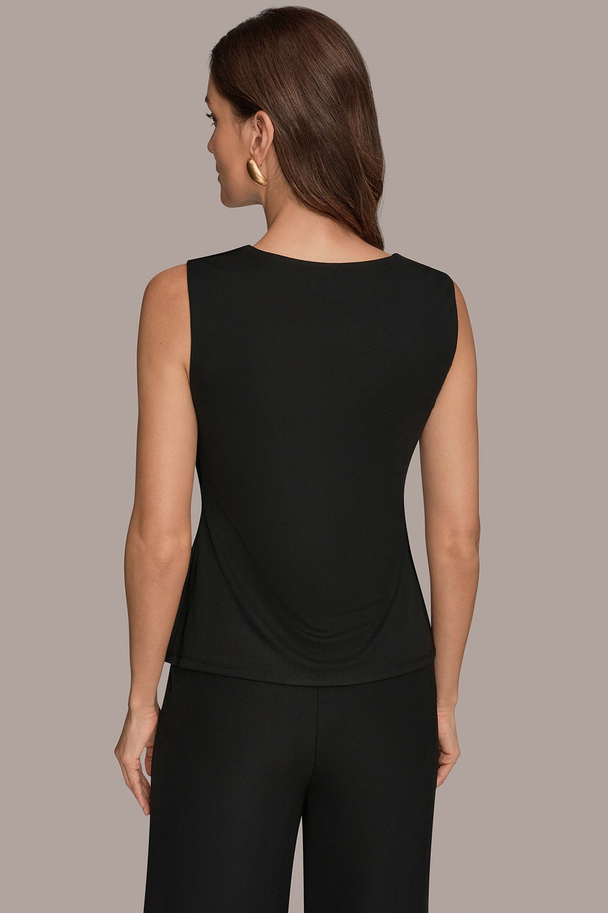 V-NECK TOP