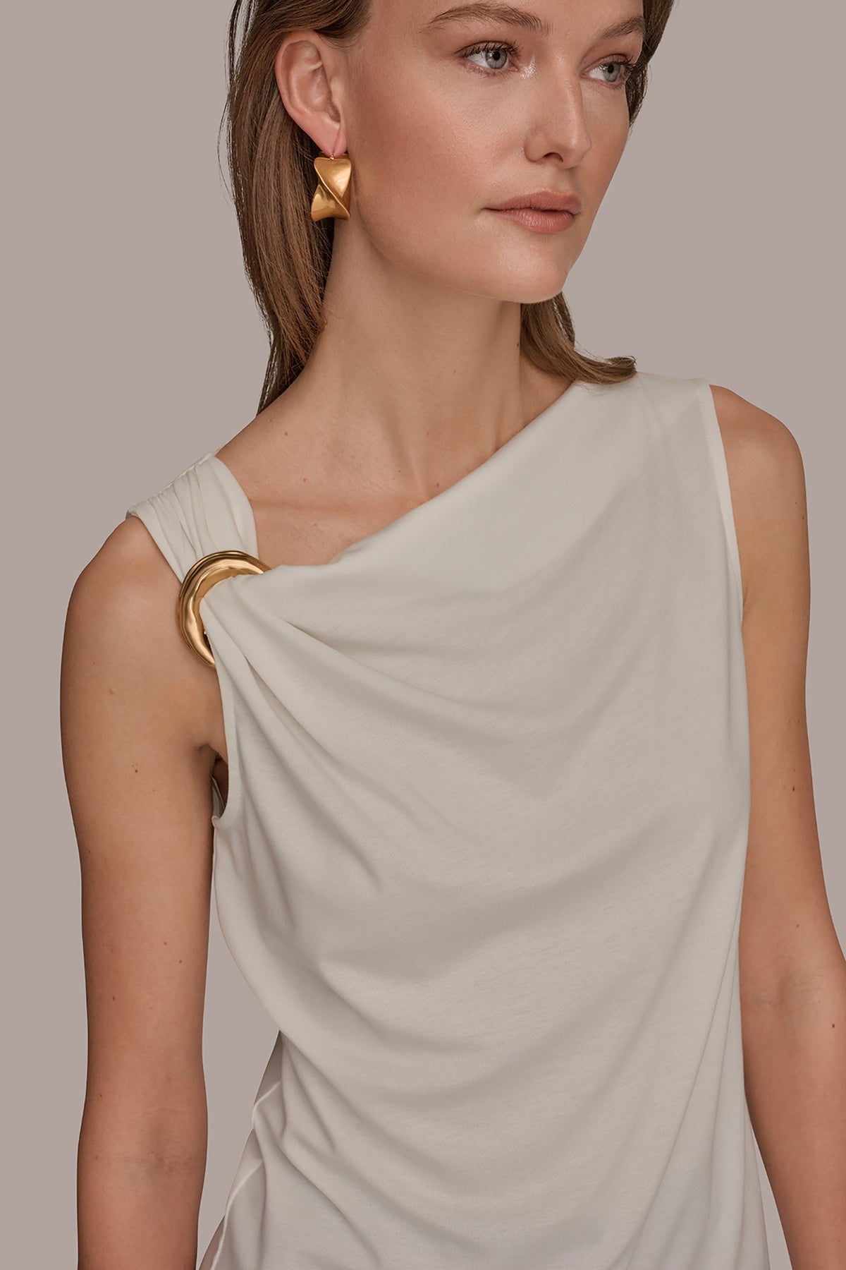 ASYMMETRIC BLOUSE