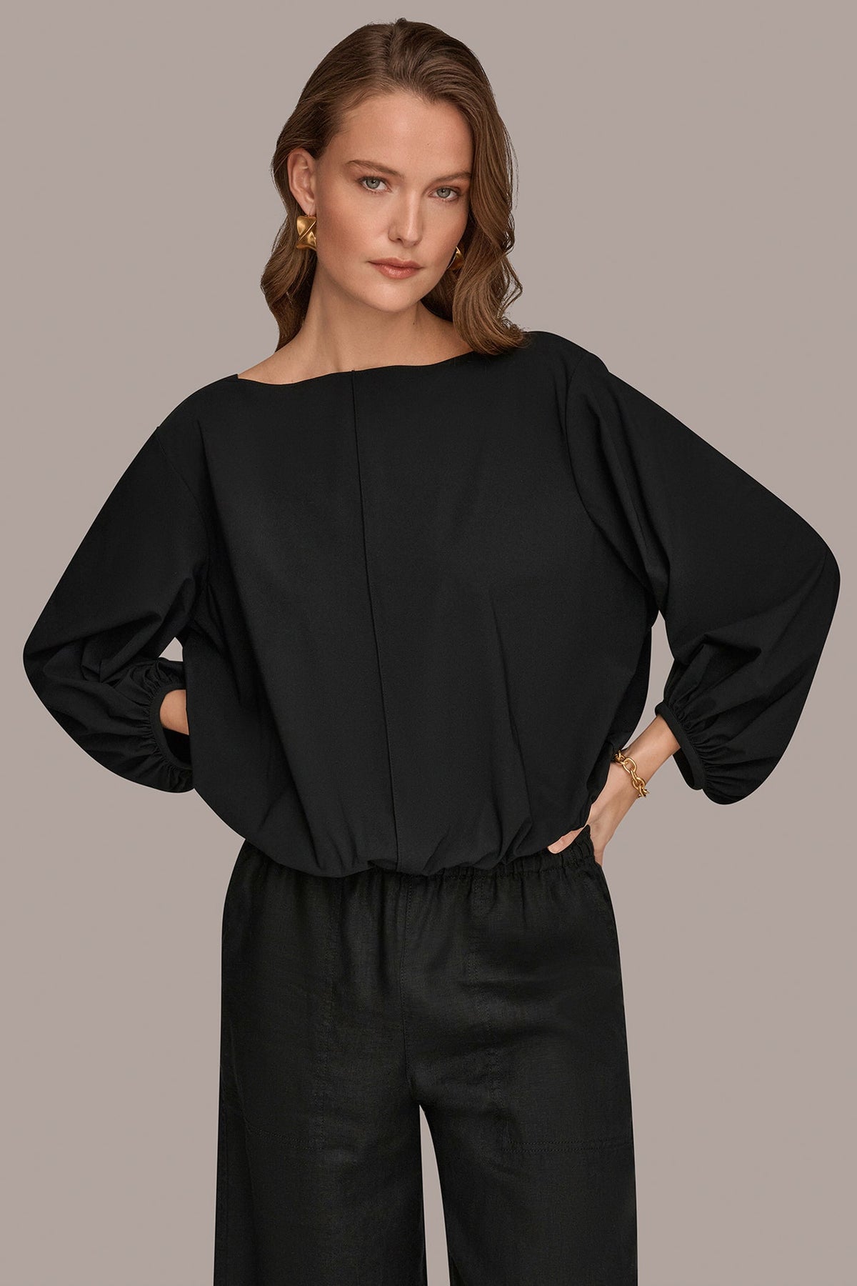 THE MODERN TRAVEL BALLOON SLEEVE BLOUSE