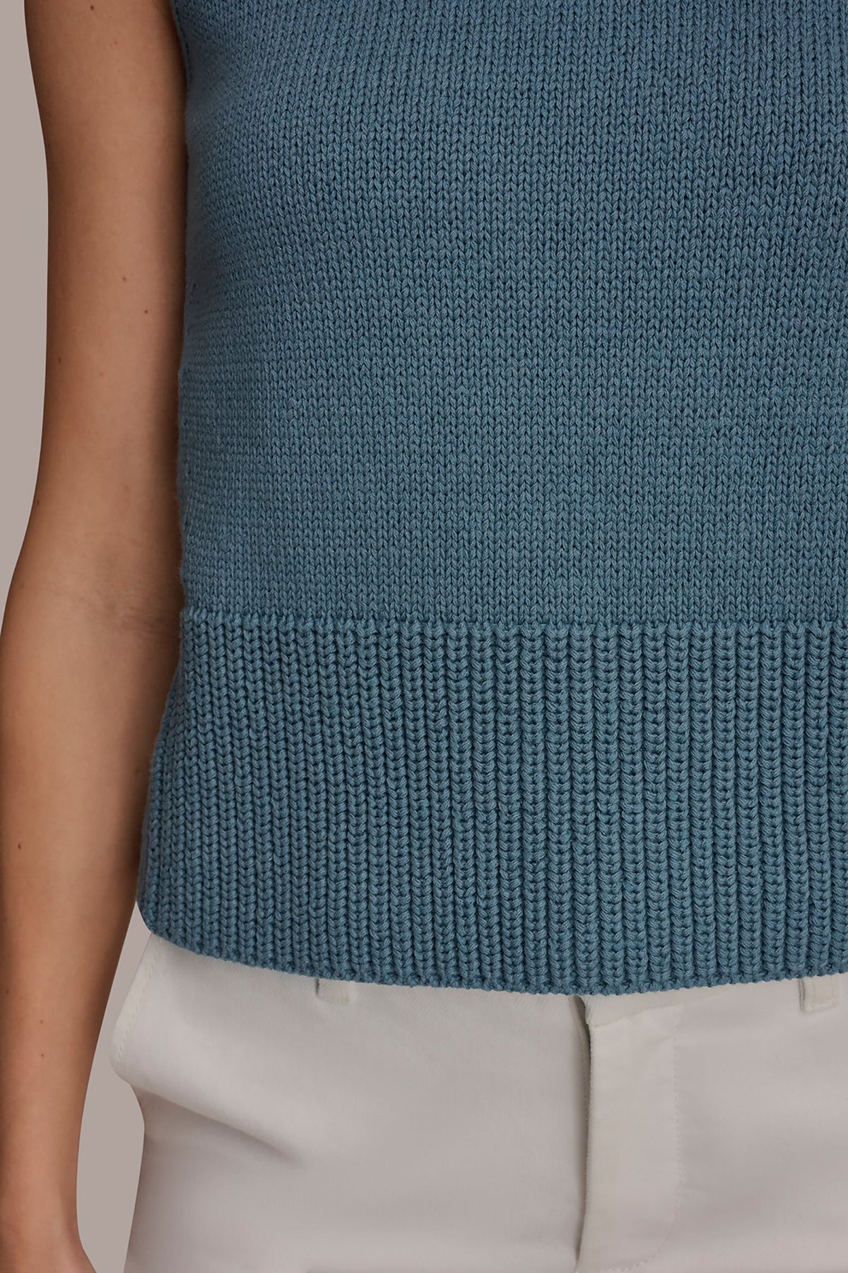 SLEEVELESS A-LINE SWEATER