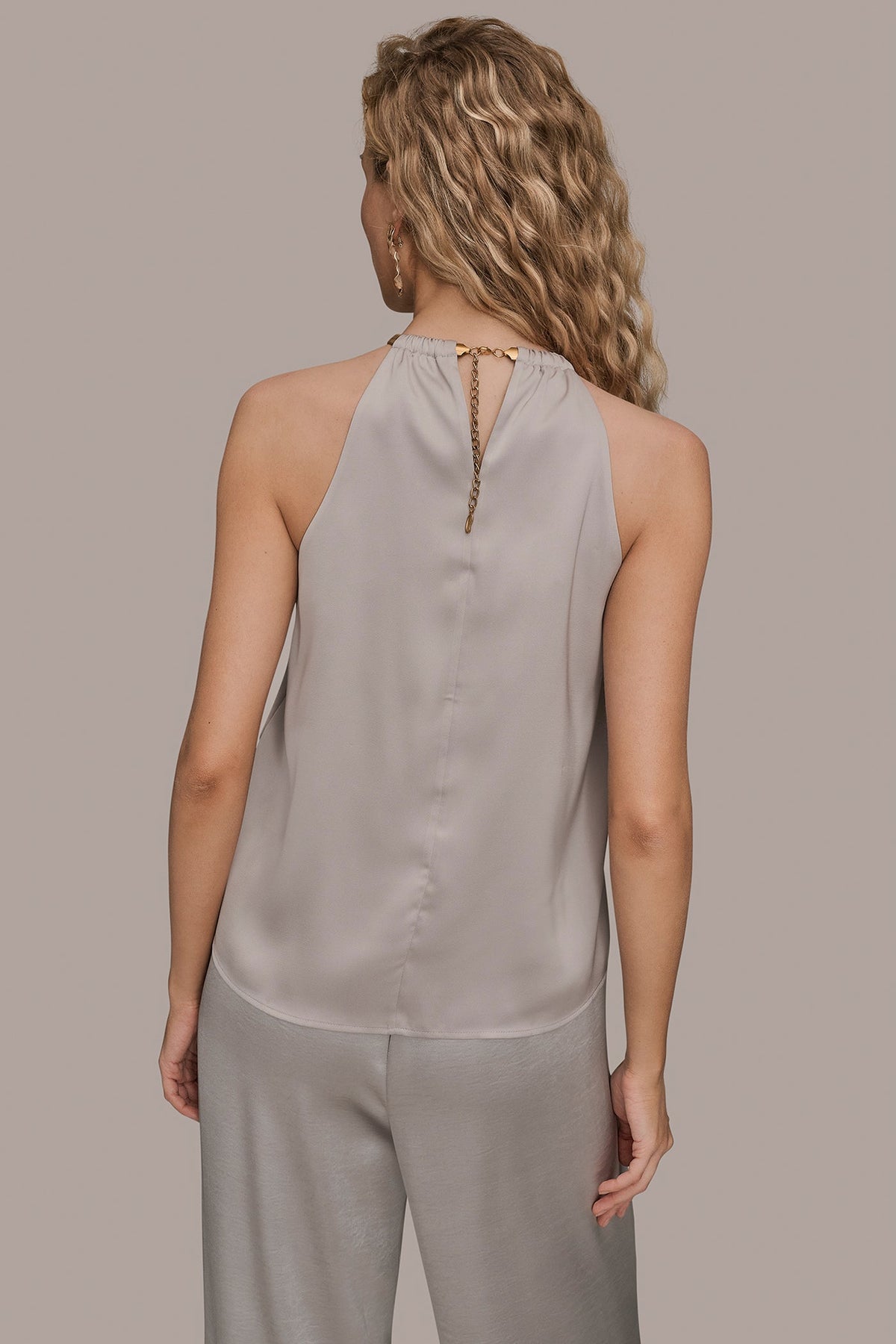 TWIST HALTERNECK BLOUSE