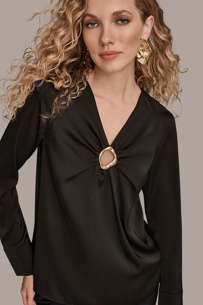LONG SLEEVE RING V-NECK BLOUSE