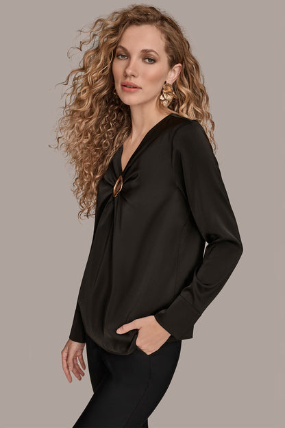 LONG SLEEVE RING V-NECK BLOUSE