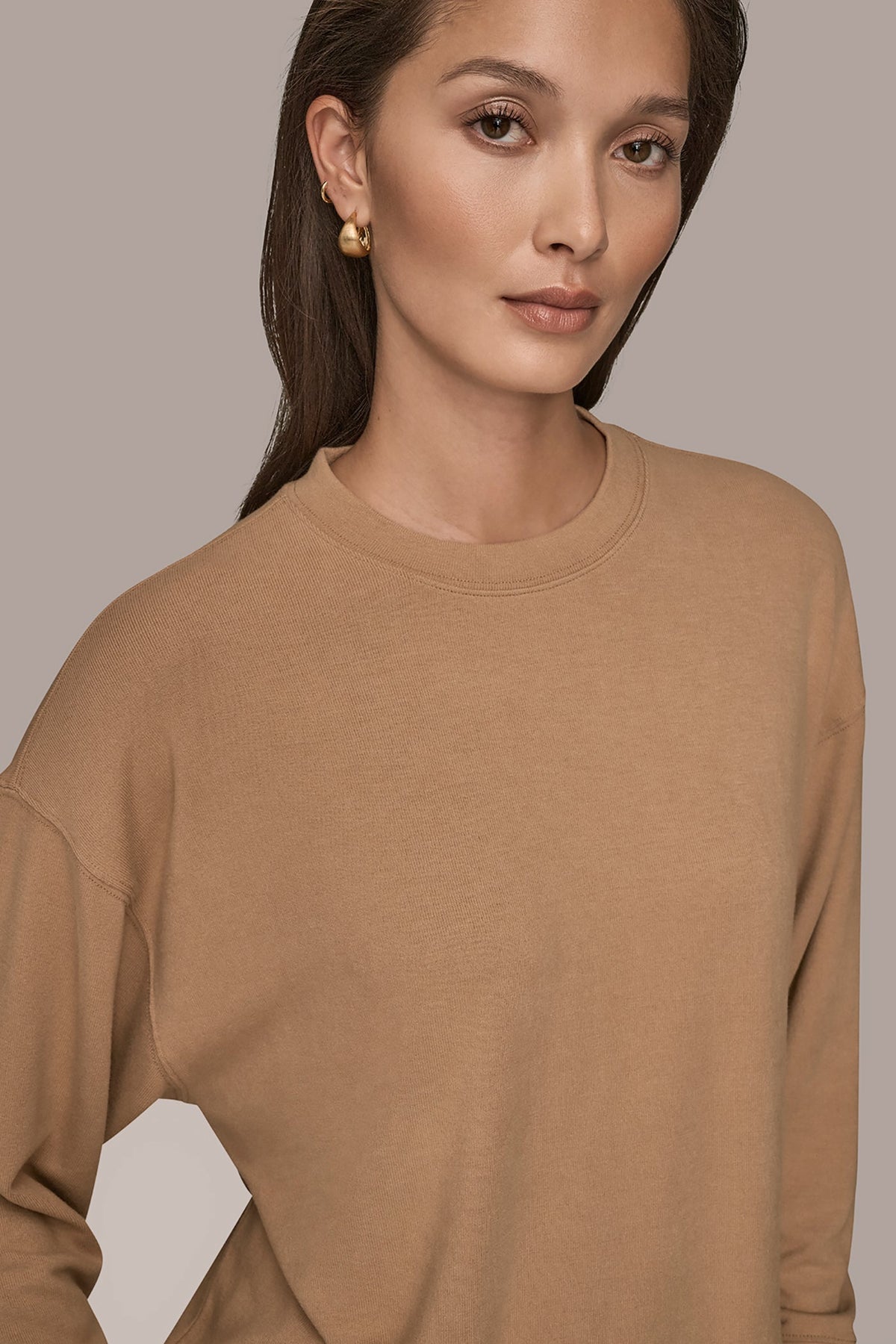 LONG SLEEVE SWEATSHIRT