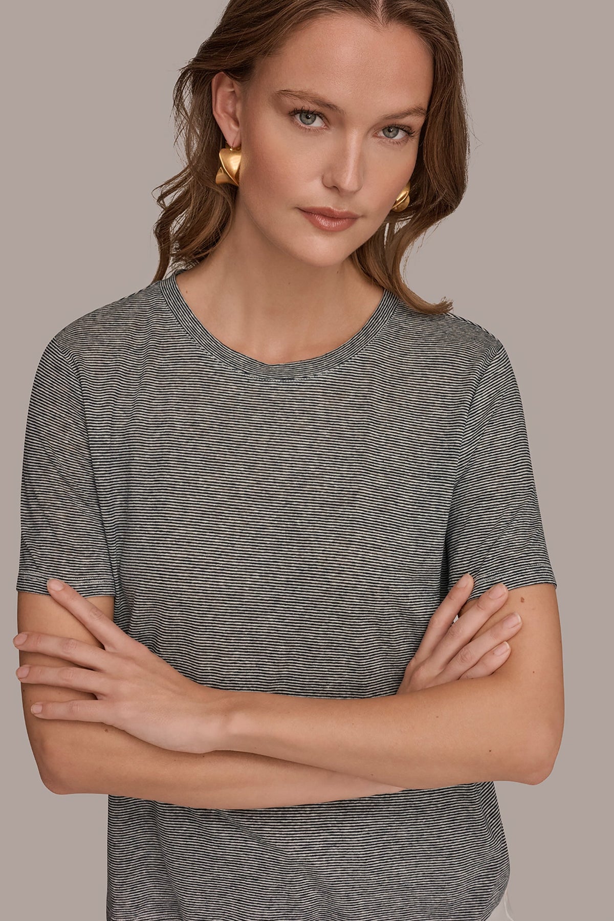 SHORT SLEEVE TEE