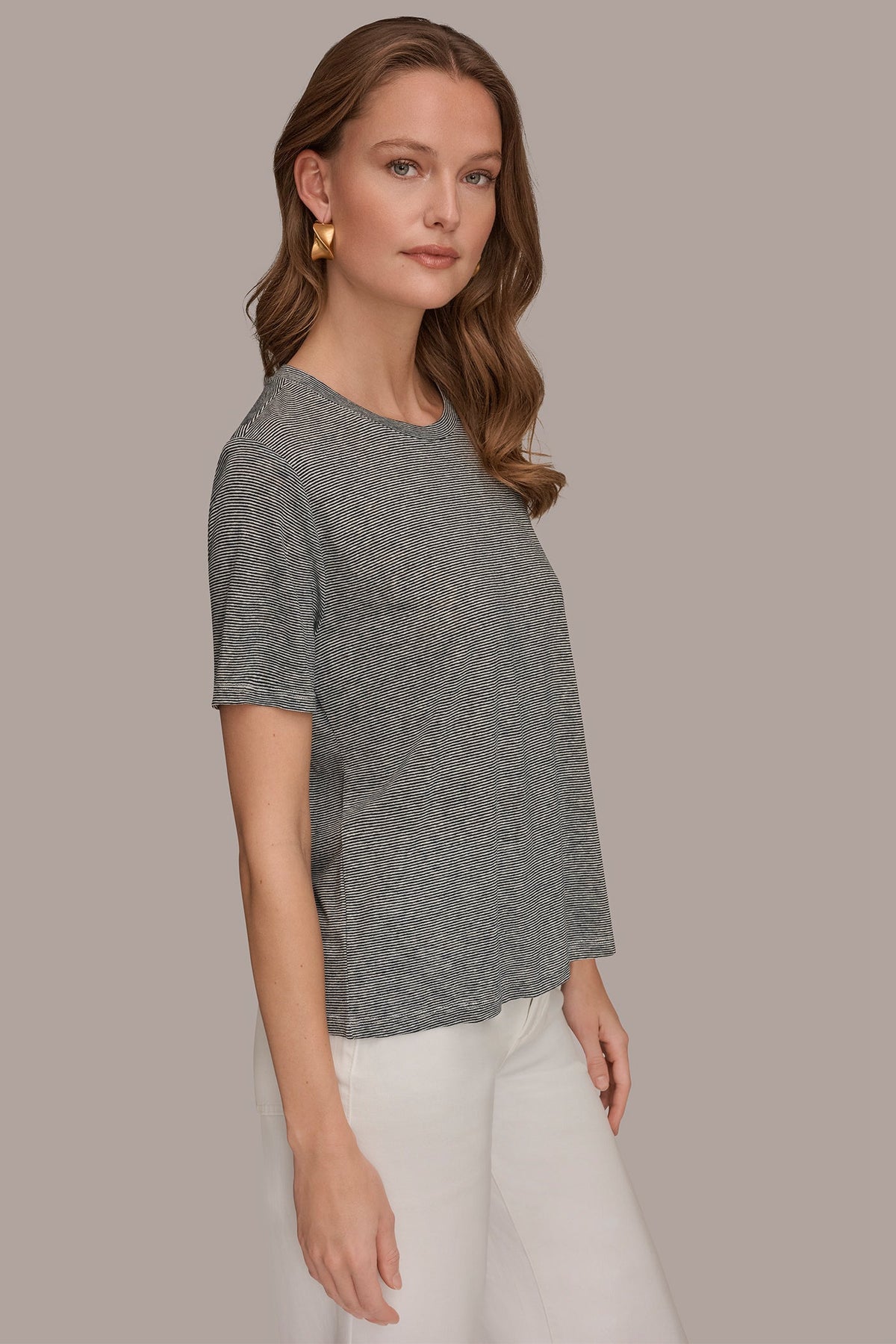 SHORT SLEEVE TEE