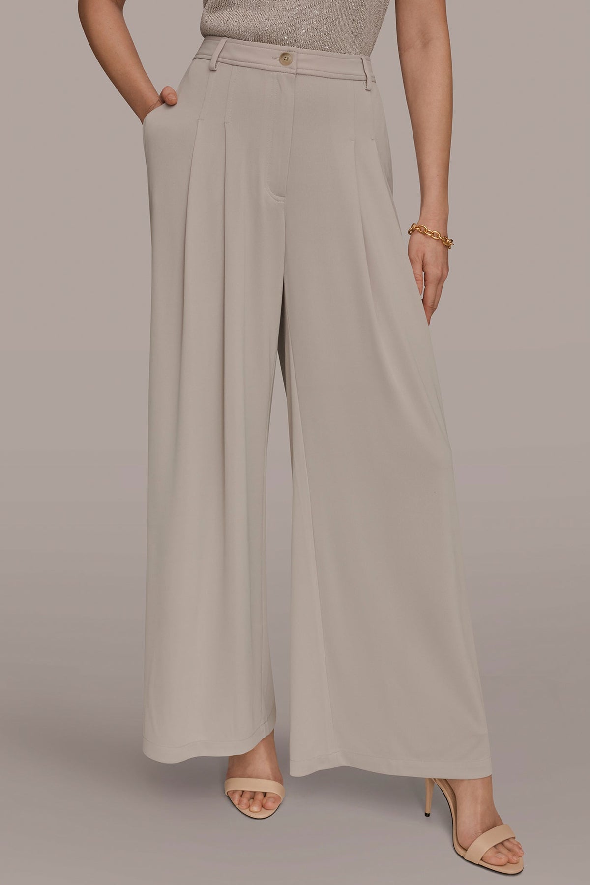 PLEATED KNIT PANT