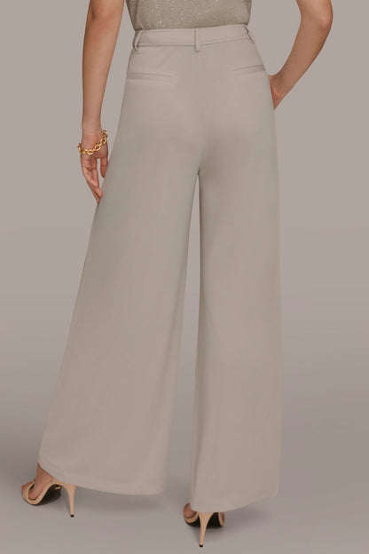PLEATED KNIT PANT