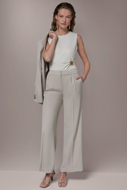 MID-RISE PLEATED WIDE-LEG SUIT PANT