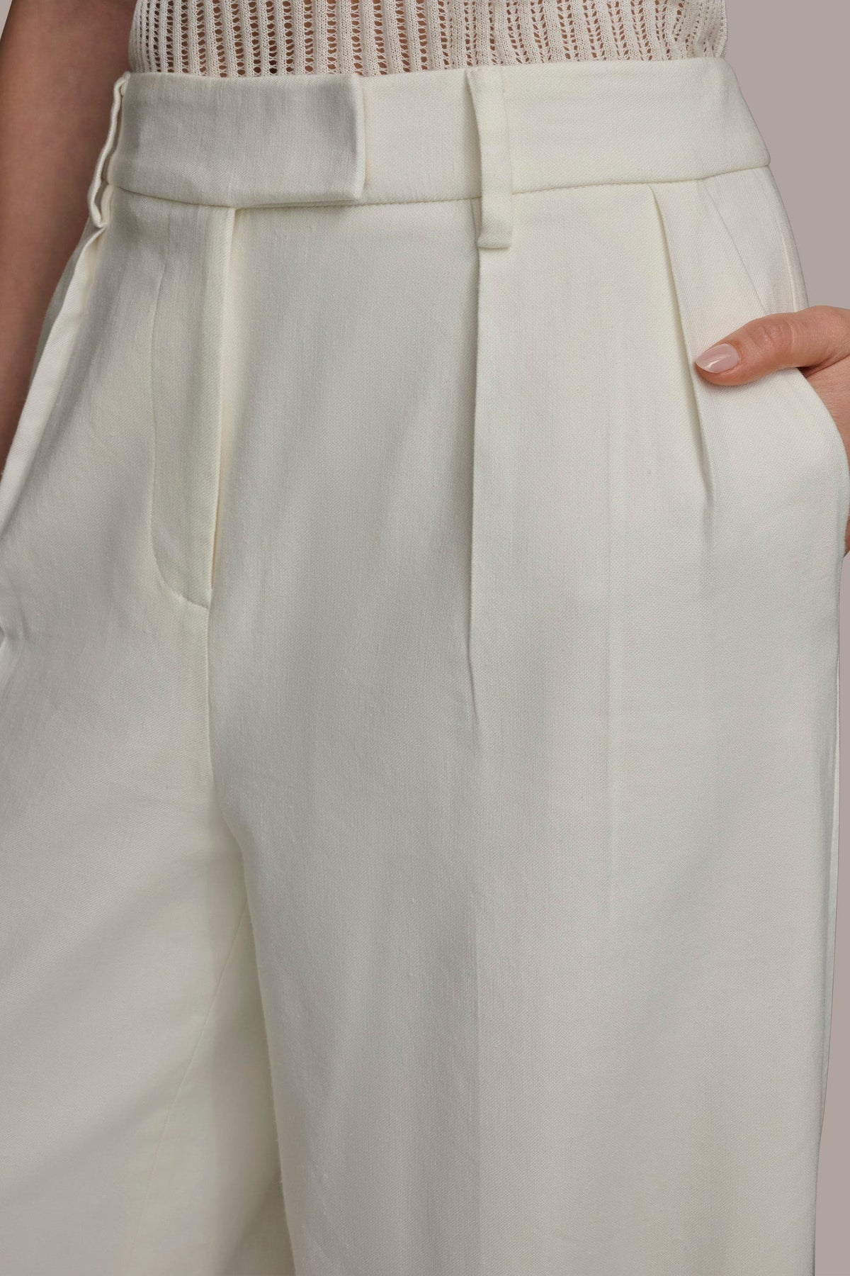PLEATED WIDE LEG PANT