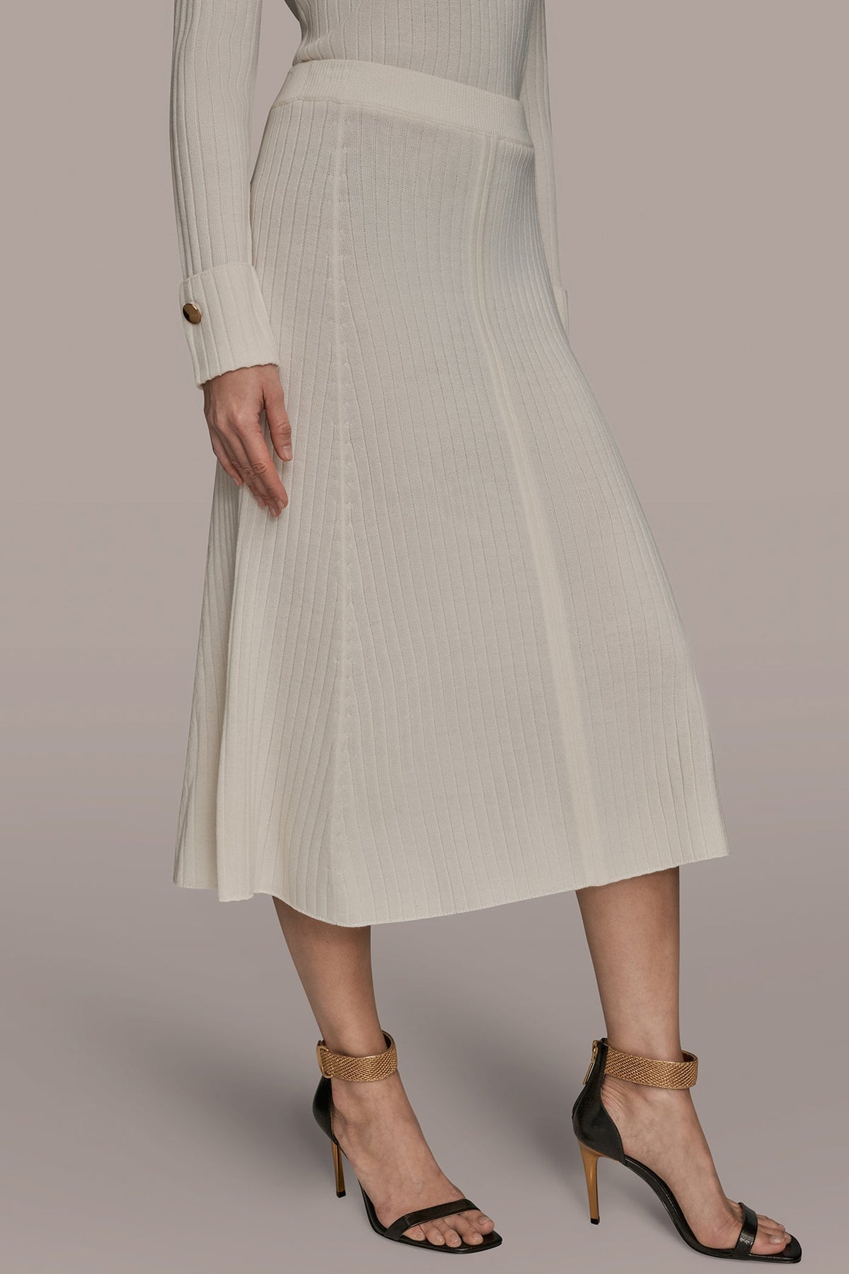 SEAMED MIDI A-LINE SWEATER SKIRT