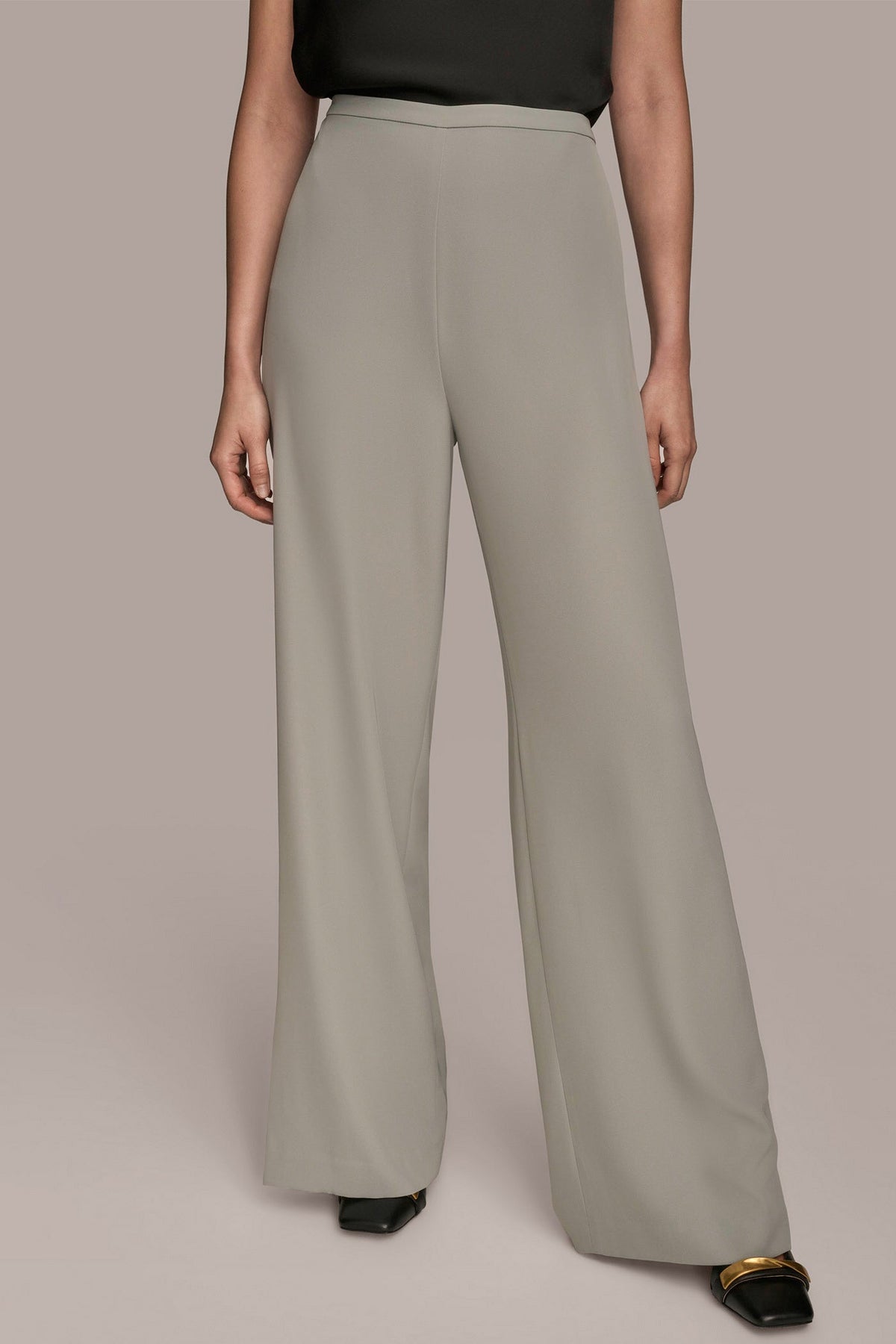 EXTRA HIGH-RISE PLEATED WIDE-LEG PANT
