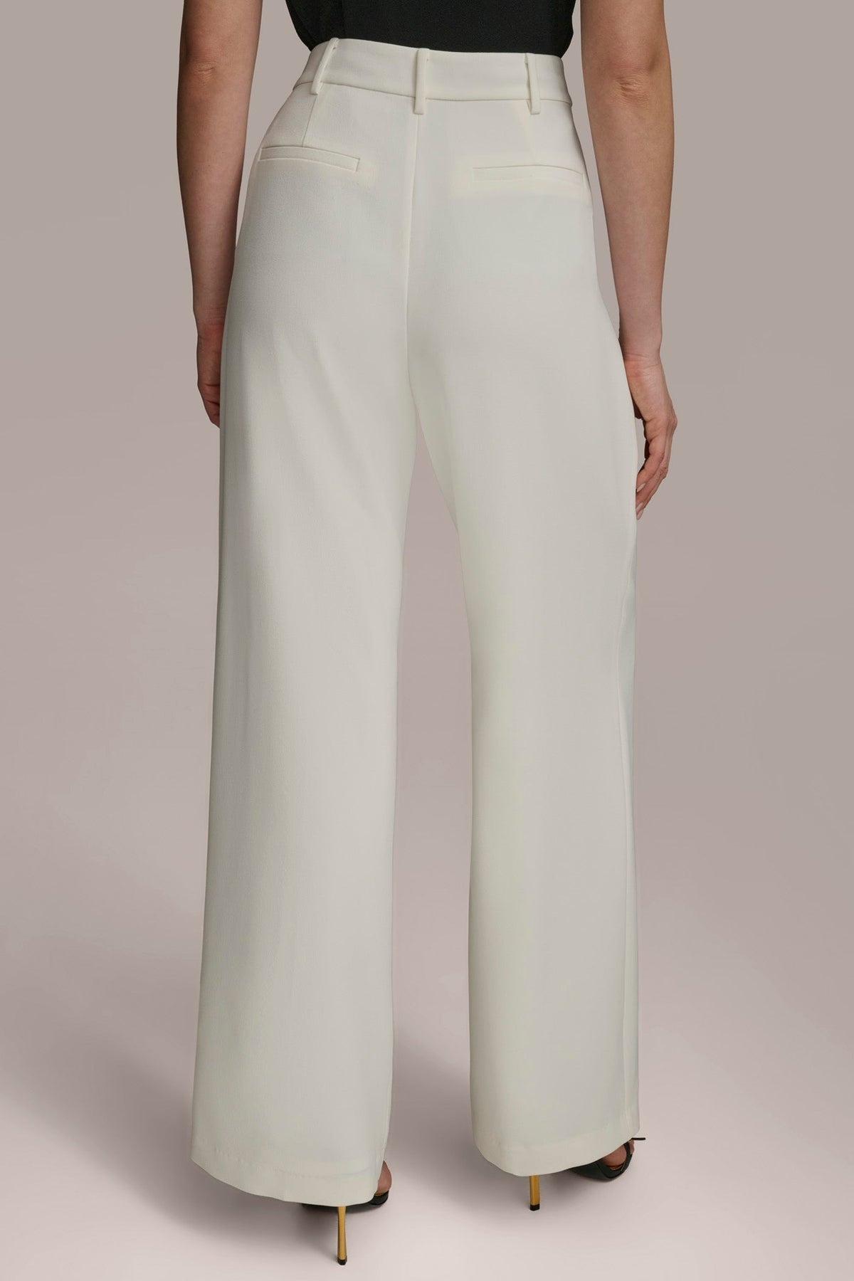 WIDE PANT WITH PLEATS