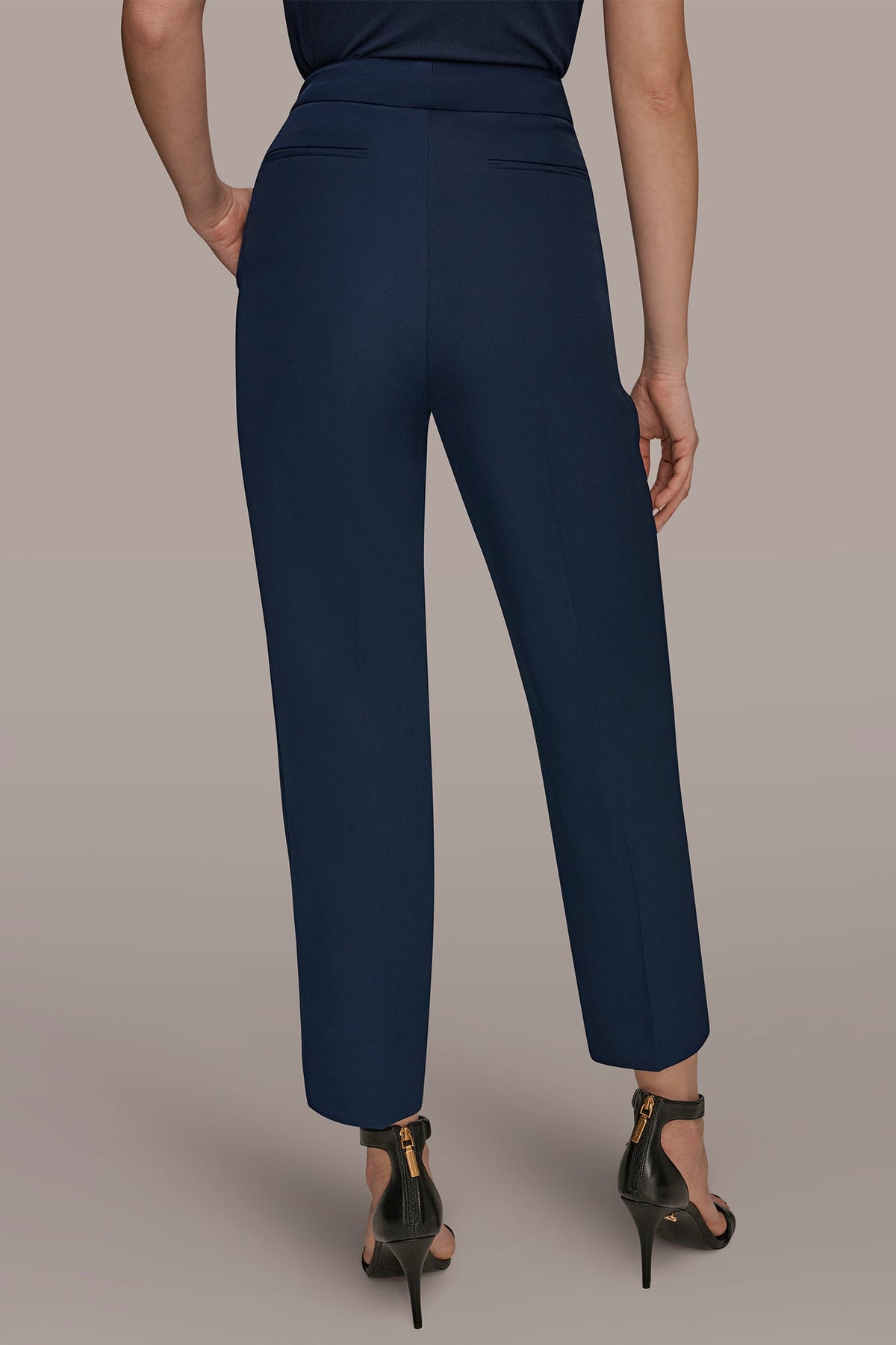 MID-RISE SLIM ANKLE PANT