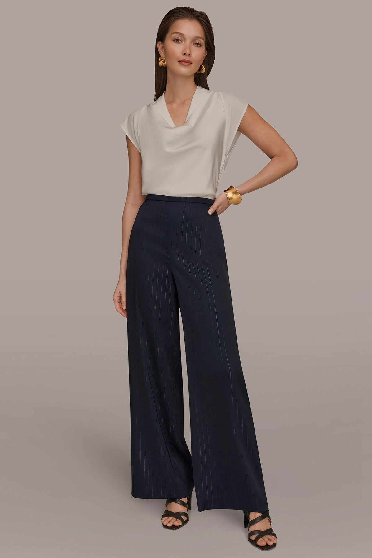WIDE LEG PULL ON PANT