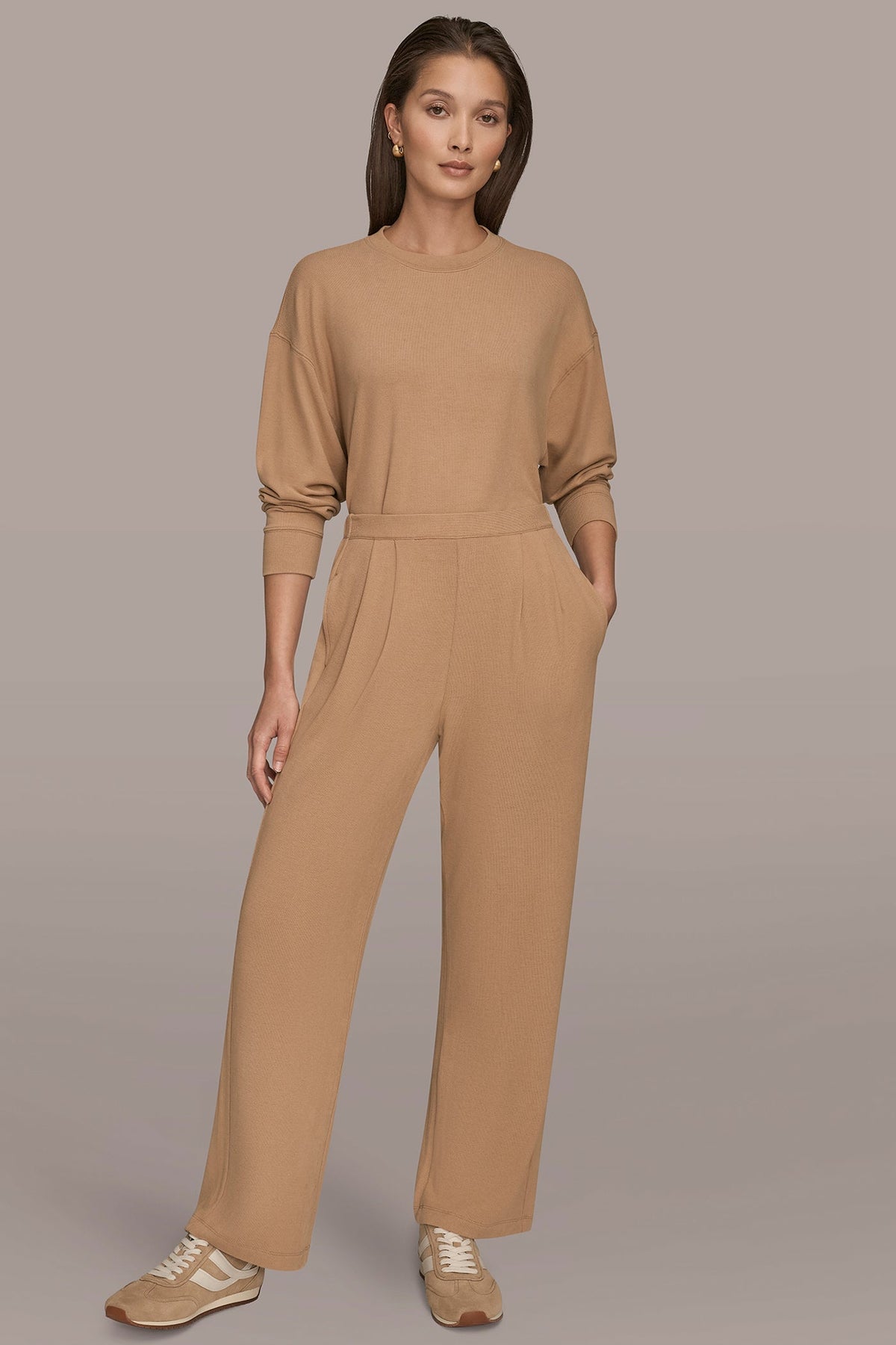 HIGH-RISE PLEATED PANT