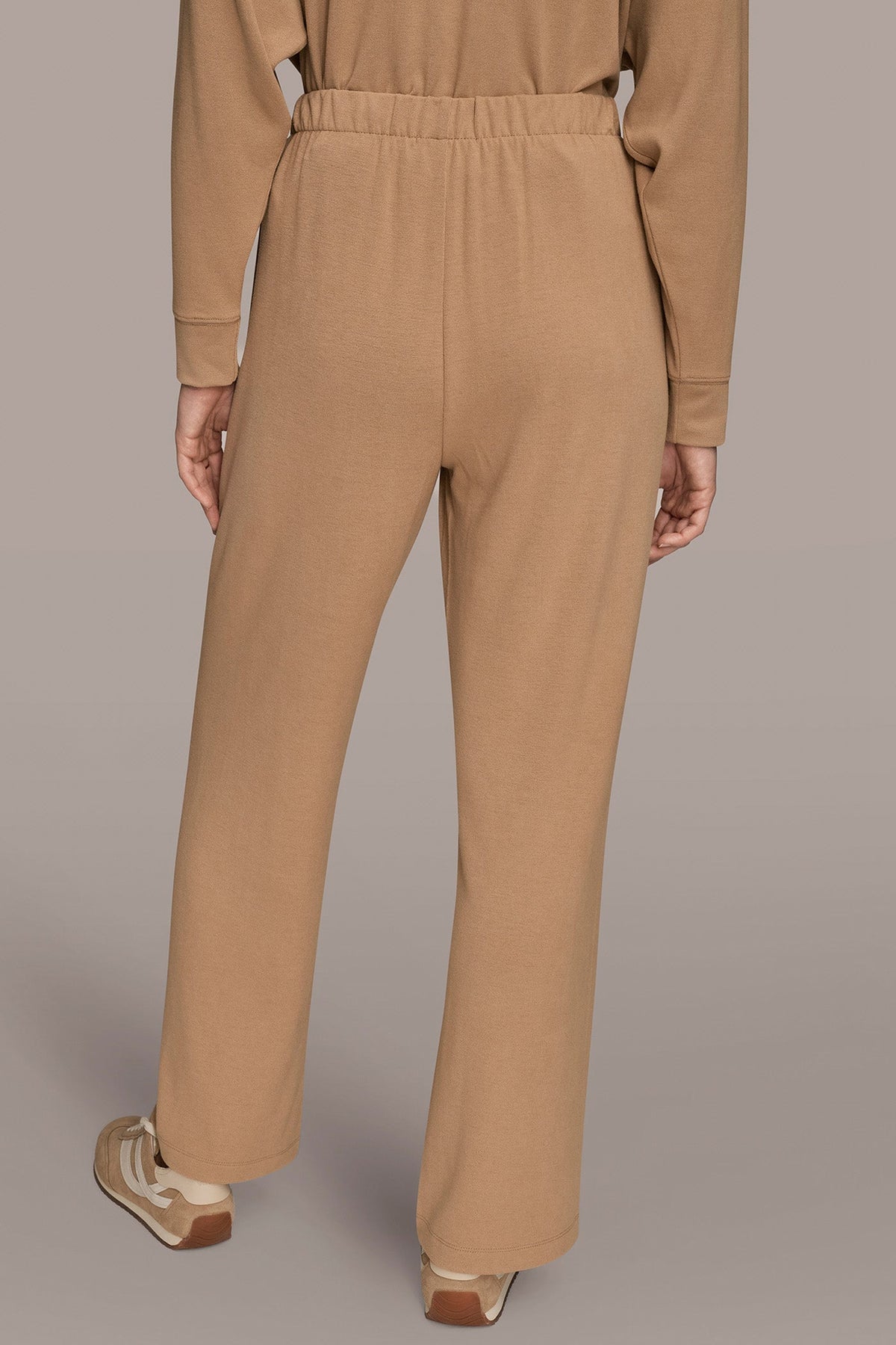 HIGH-RISE PLEATED PANT