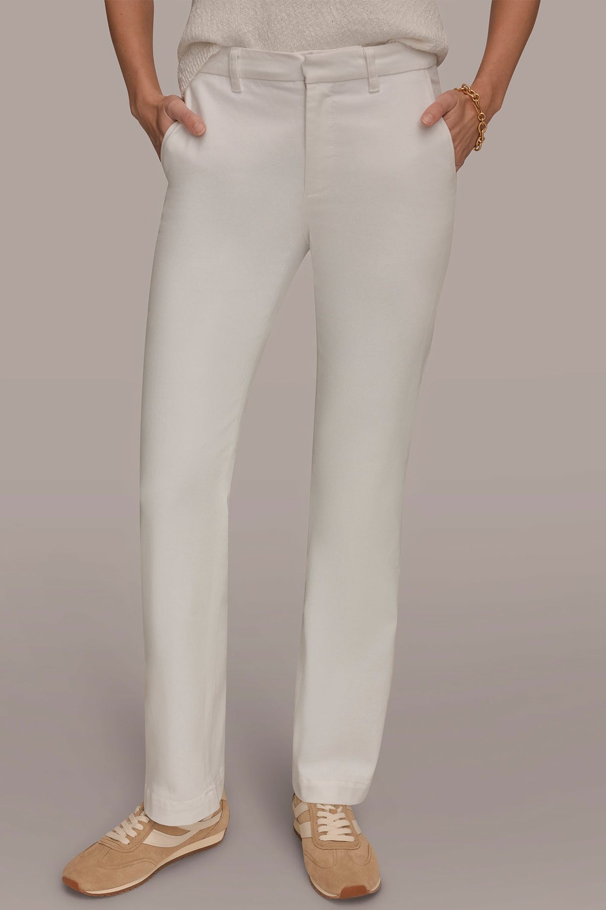 THE DONNA MID-RISE MODERN TROUSER JEAN