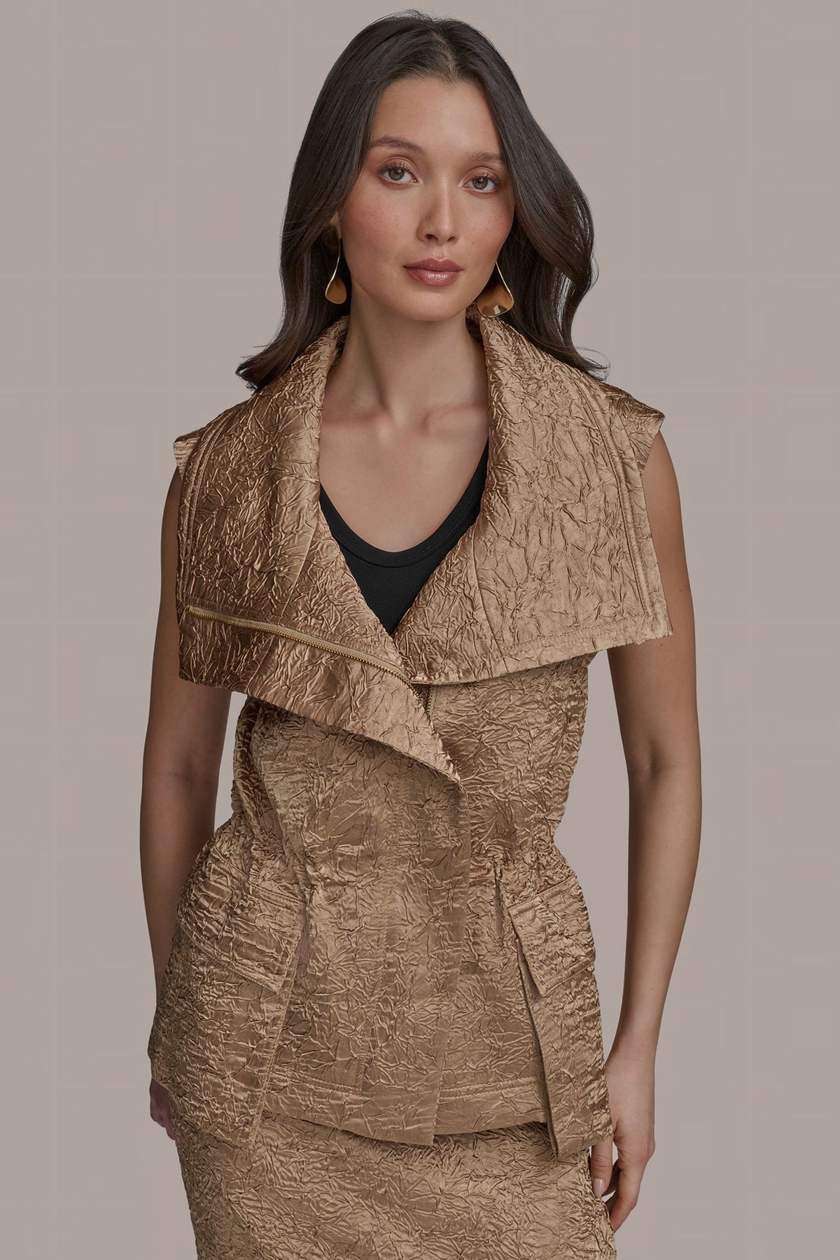 TEXT ZIP FRONT VEST