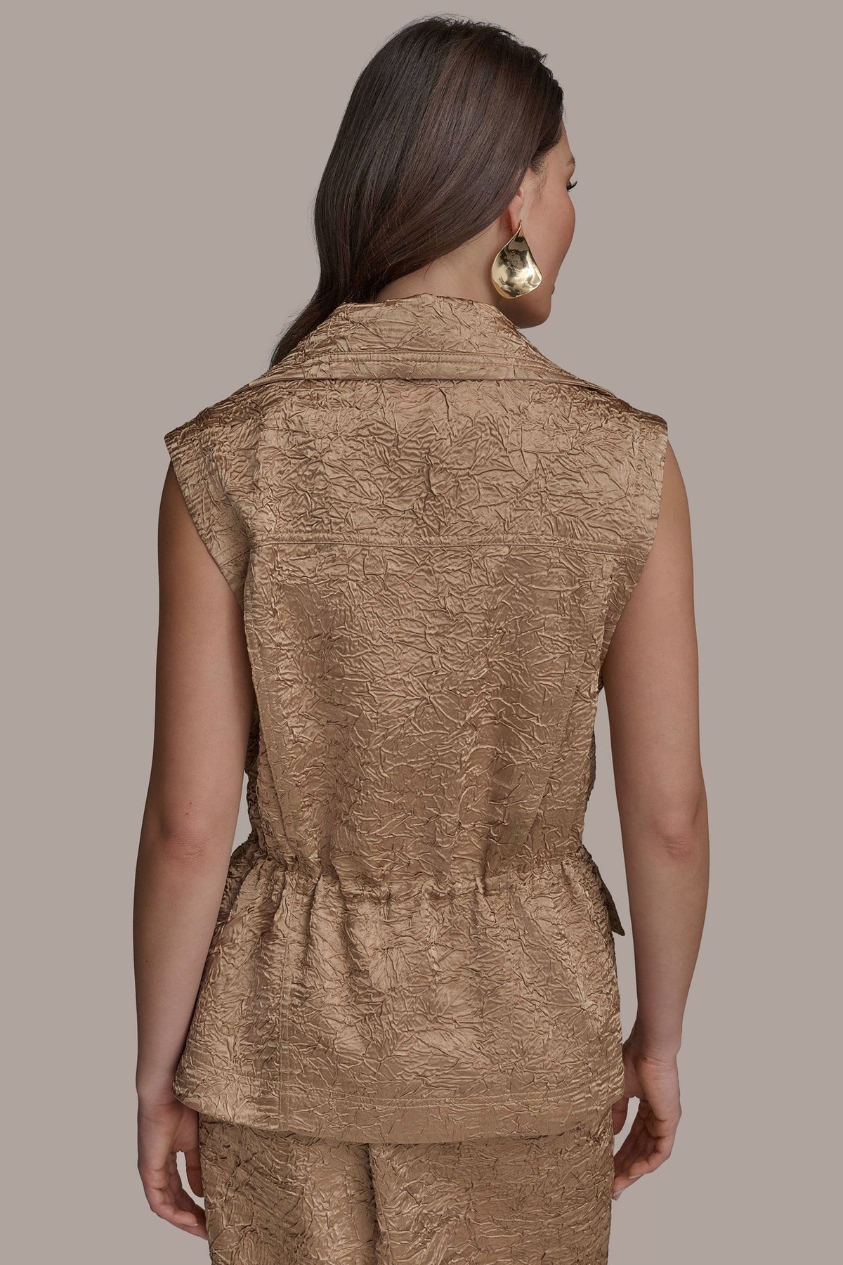 TEXT ZIP FRONT VEST