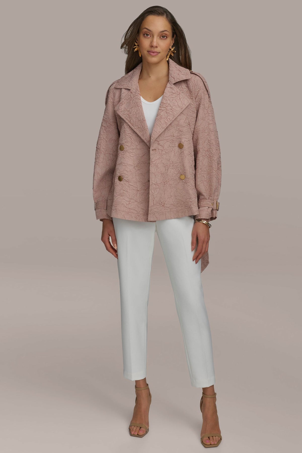 TEXT BUTTON JACKET WITH TIE