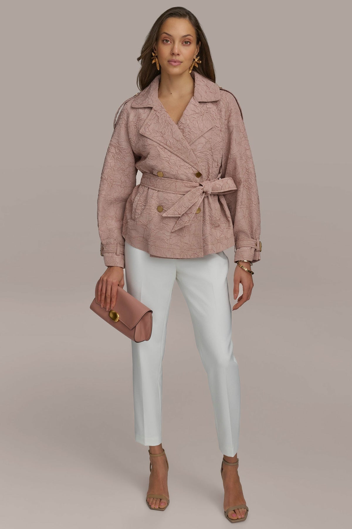 TEXT BUTTON JACKET WITH TIE