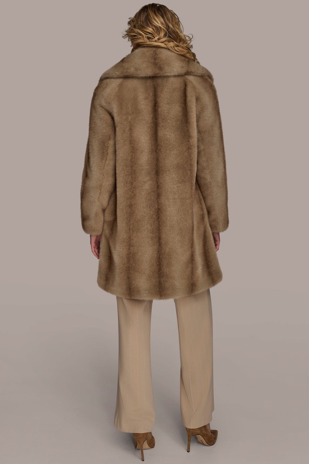 LUXE FAUX FUR COAT