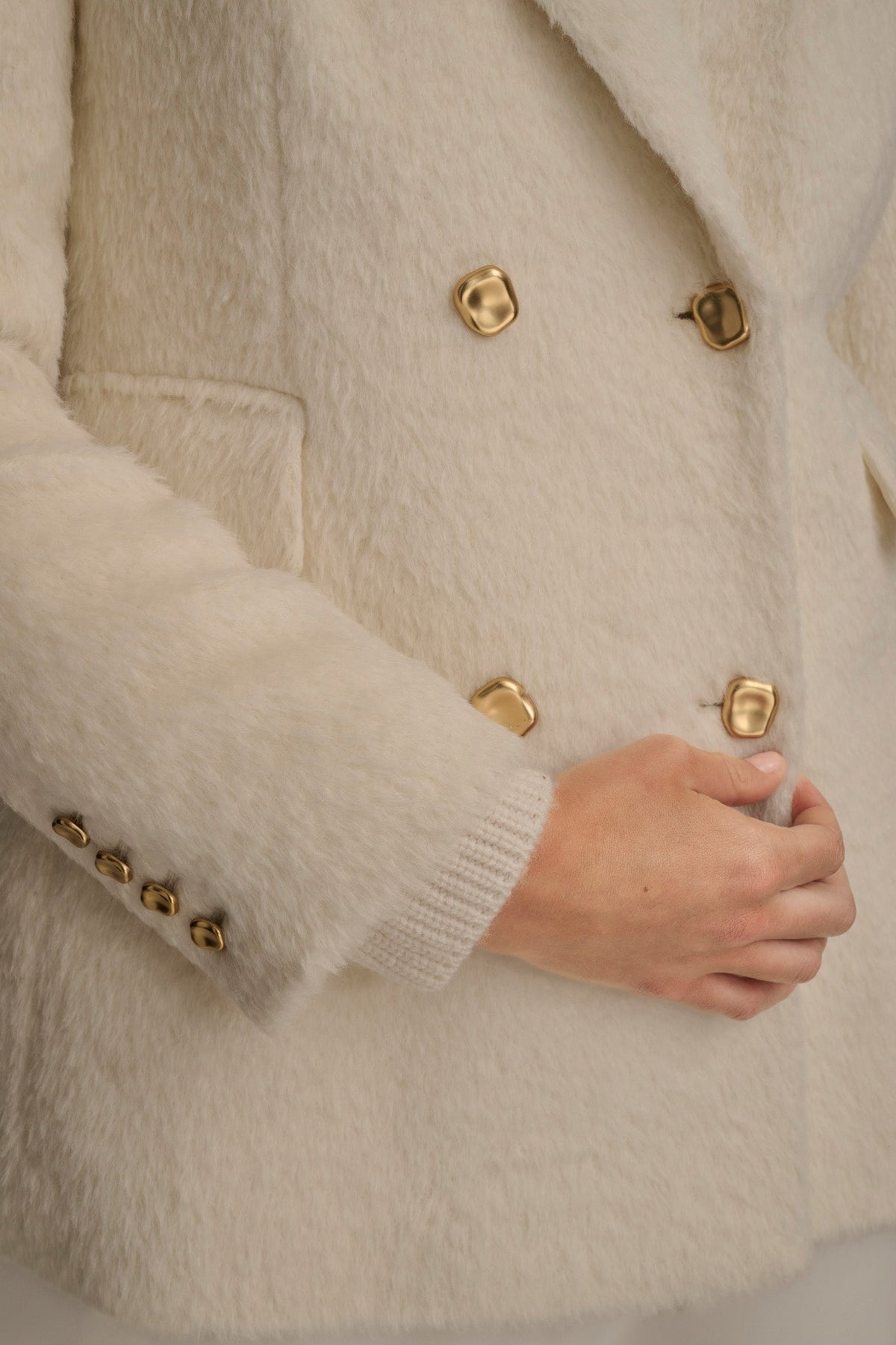 WOOL COAT