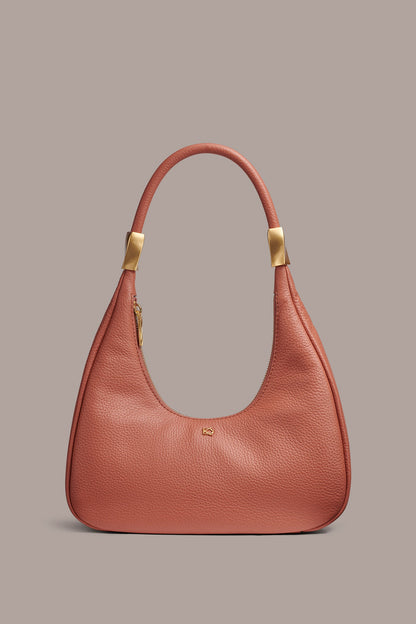 QUOGUE LEATHER SHOULDER BAG