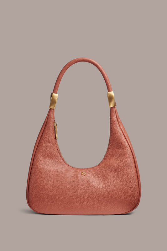 QUOGUE LEATHER SHOULDER BAG