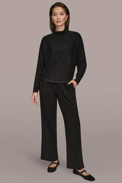 MOCK-NECK TOP